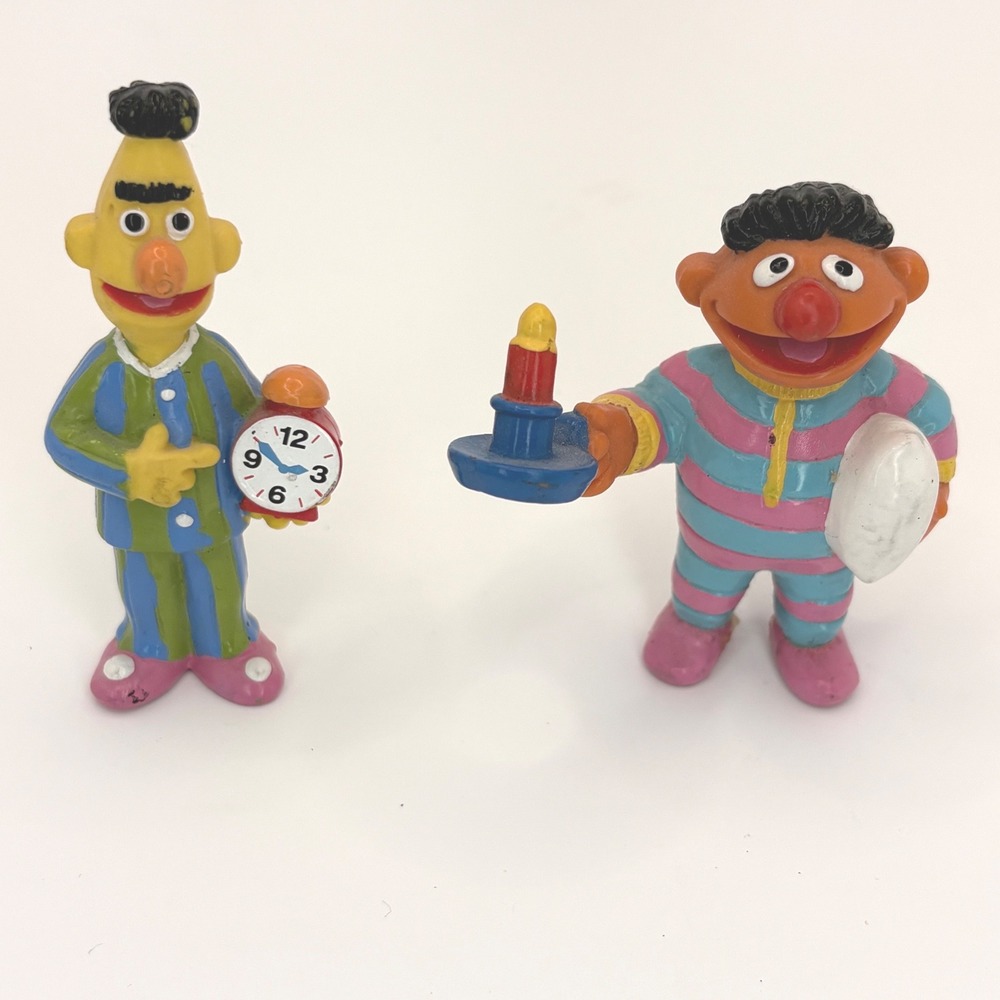 Vintage Sesame Street Bert and Ernie PVC Figures Bedtime Pajamas Muppets Toy Lot